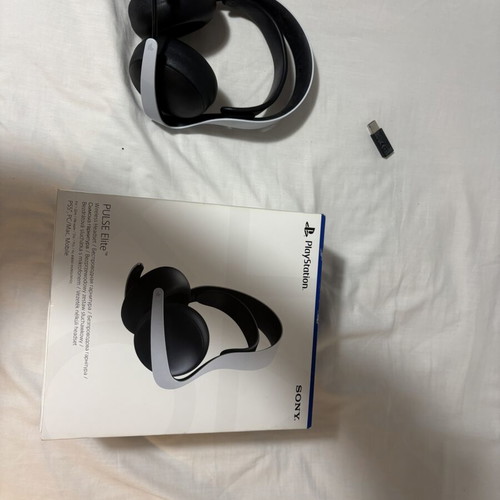 Sony Pulse Elite headset like new for PlayStation 5