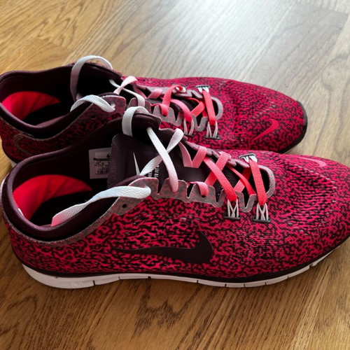 Αθλητικά παπούτσια Nike Free Run σαν καινούργια, μέγεθος 41, γυναικεία