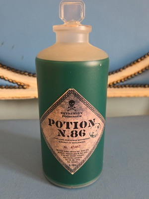 Harry Potter Potion n.86 decorative toy with USB lighting like new