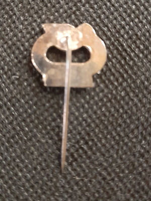 Pin Athens 1982 used
