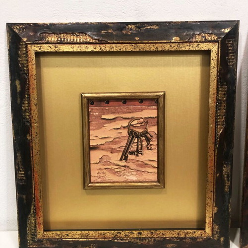 Decorative frame set like new with carved frame and gold leaf