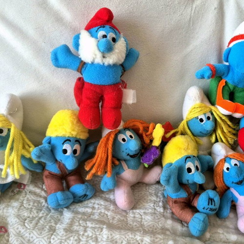 Plush Smurfs used from 2000