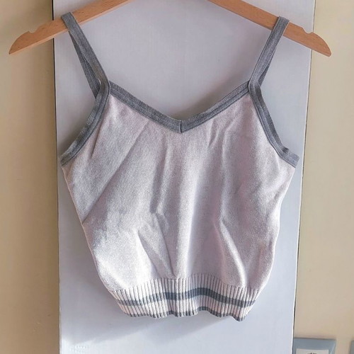3Suisses (le Chouchou) romantic top, size Small, grey and pink