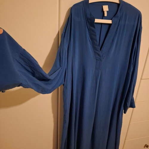 Blue kaftan H&M size EUR XL used