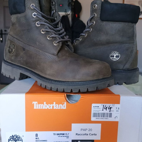 Timberland 6-Inch Waterproof Grey Nubuck Boots, size 41.5