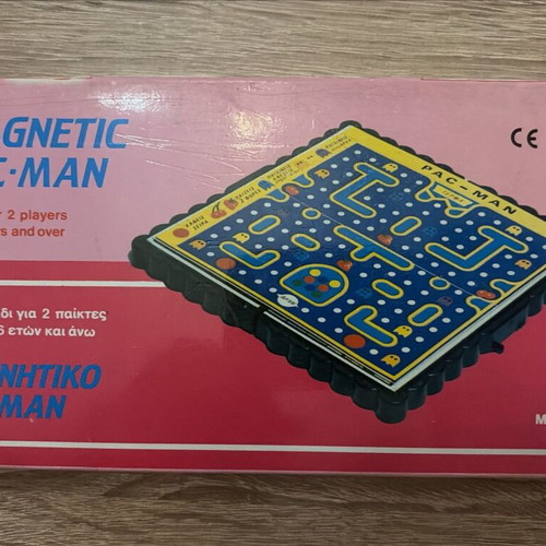Magnetic Pac-Man board game by Petalo, like new, vintage 80s/90s