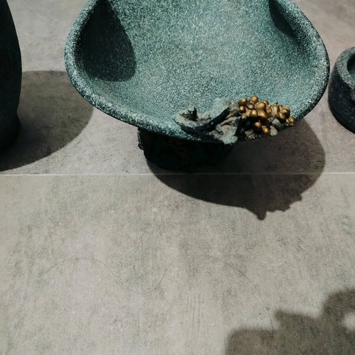 Set of vase, ashtray and fruit bowl ceramic like new