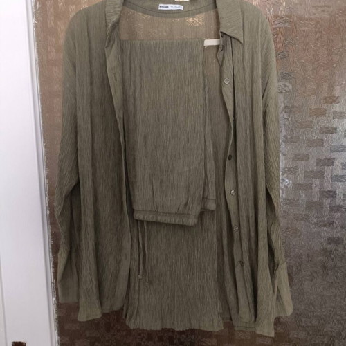 Bershka women's green airy set shirt and pants like new