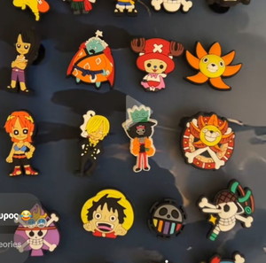 Pins για Crocs One Piece