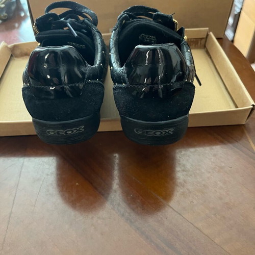 Geox women's shoes size 36 used