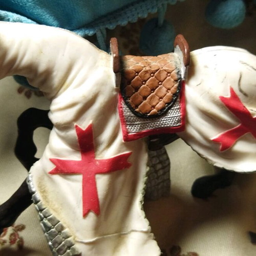 Horse figure like new, white Crusader knight medieval 2005