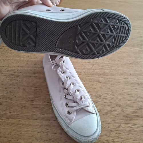 Converse All Star Baby Pink Leather Sneakers Size 40 Like New