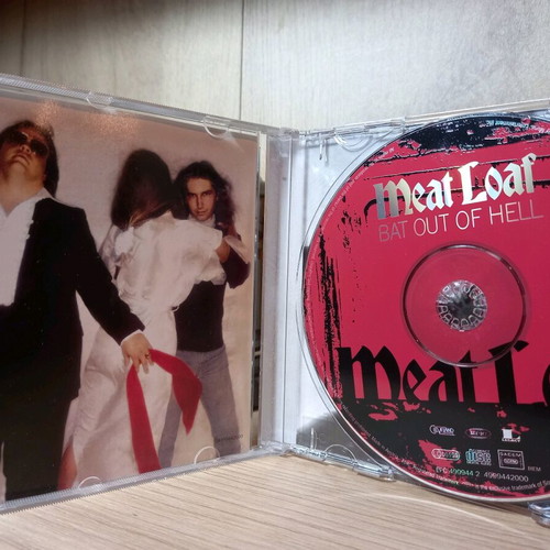 Meat Loaf Bat Out Of Hell CD like new, music album