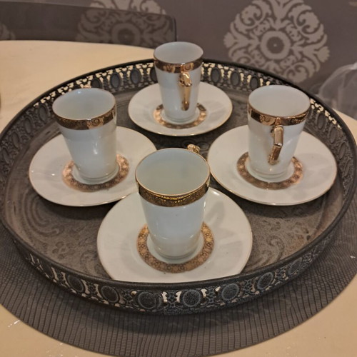 Vintage coffee cups set of 4, like new