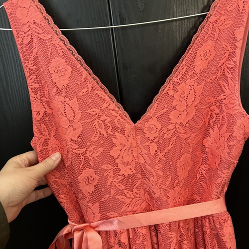 Zic Zac lace dress size M coral satin belt like new