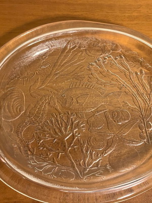 Glass serving platter with fish design new