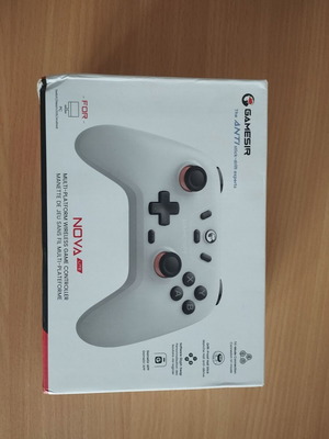Gamesir Nova Lite wireless gamepad with Hall Effect sticks