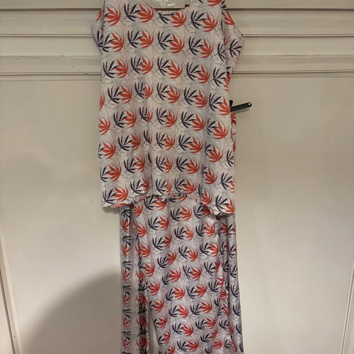 Petite Boudoir set like new, multicolored