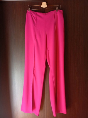 Zara women's fuchsia pants new, size L
