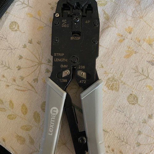 Network internet telephone crimping pliers like new, set of 2