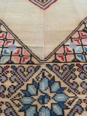 Handwoven loom rug like new, 2 pieces