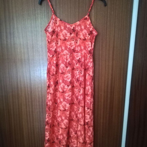 Floral midi dress like new, size small