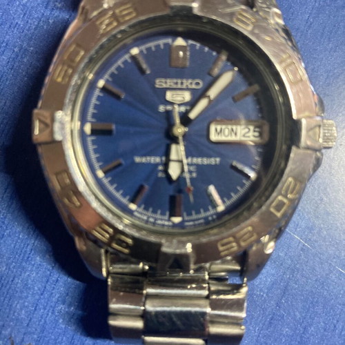 Seiko 5 Sports automatic watch with extra bracelet, blue dial