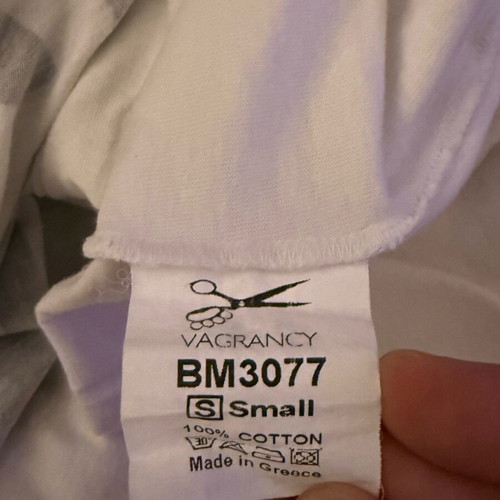 Vagrancy T-shirt Love size S made in Greece like new