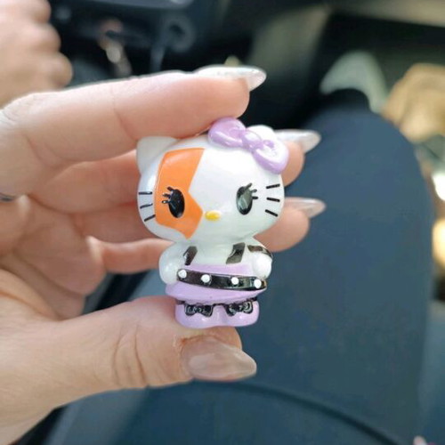 Hello Kitty collectible mini figure new, Ooshies