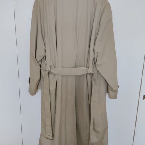 Christian Dior Monsieur trenchcoat like new, men's size 40R beige