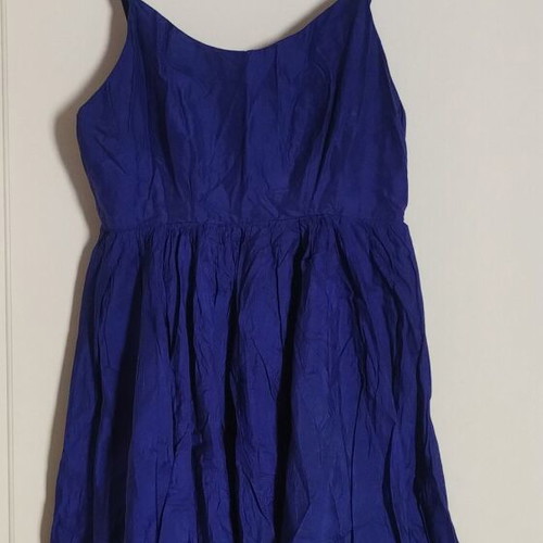 Silk dress in bright blue, like new, size S