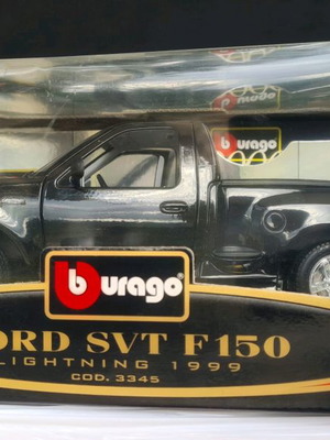 Ford SVT F150 Lightning 1999 Gold Collection new metal model 1:21