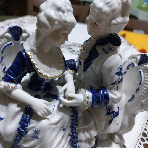Palace porcelain figure like new from 60 years ago