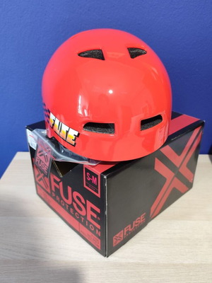 Fuse Alpha κράνος προστασίας καινούργιο, μέγεθος S-M (55-57cm)