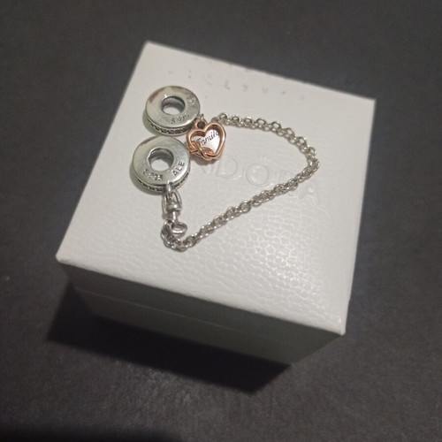 Pandora S925 ALE chain like new, grey