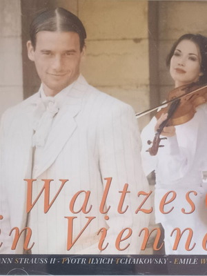 Waltzes in Vienna CD, κλασική μουσική