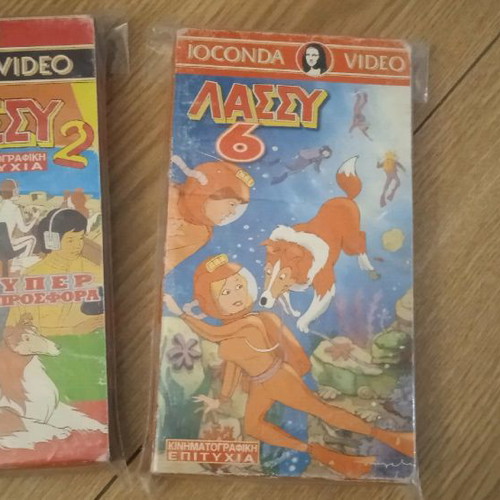 Lassie 2 and 6 video cassettes used, animated cartoons