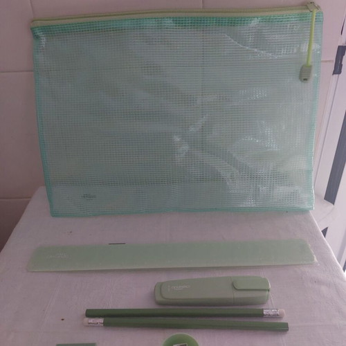 Writing set 7 pieces new with plastic storage case