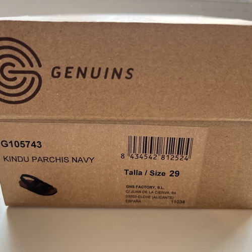 Genuins kids sandals size 29 like new, blue