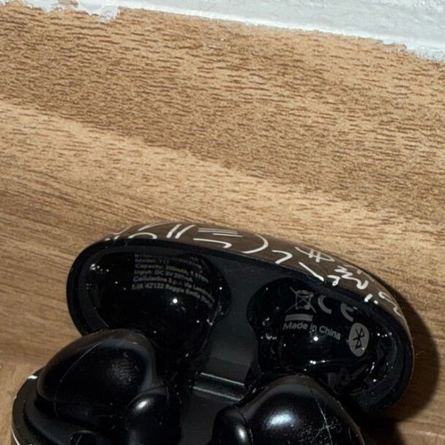 Bluetooth Music Sound Fancy earbuds black like new