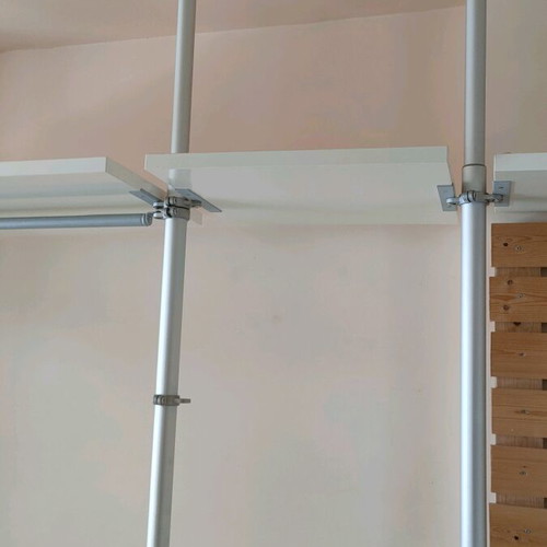 Hanging shelving system like new, 3m height with 4m extension length
