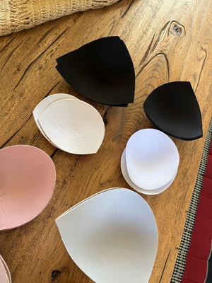 Cups ενίσχυσης για σουτιέν, μαγιό ή μπουστάκια σετ 8 τεμαχίων, σαν καινούργια