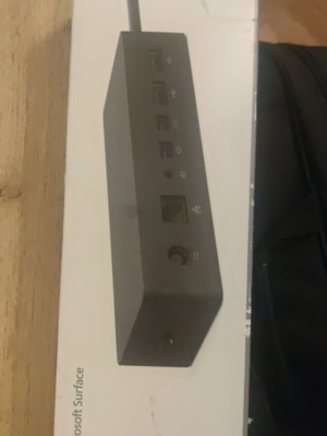 Microsoft Surface Dock 1 like new