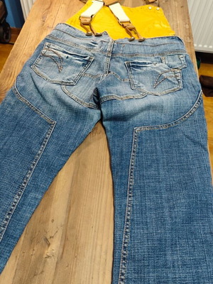 Phard denim overalls like new, blue, leather straps, 7/8 length