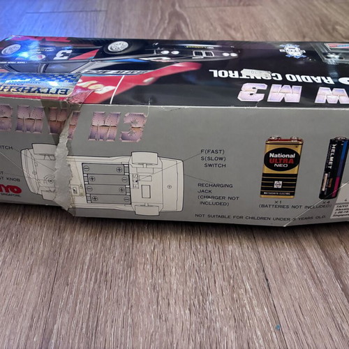 Taiyo M3 vintage remote control car used, collectible 80s