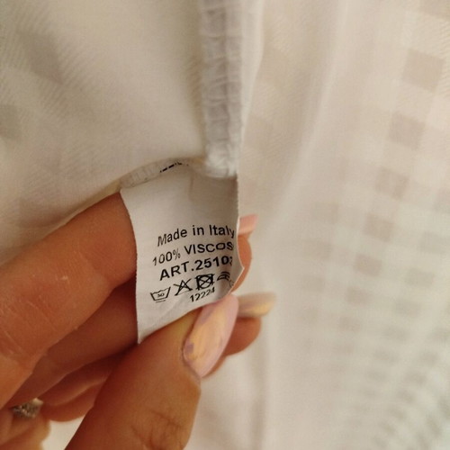 Summer skirt like new, white, with elastic waist