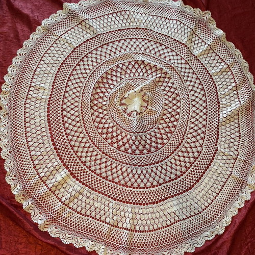 Round tablecloth 1.60cm diameter like new