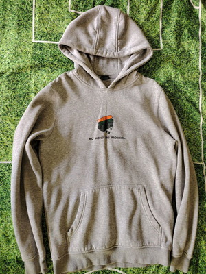 Sweatshirt Mo Money Mo Problems gray, like new, size S