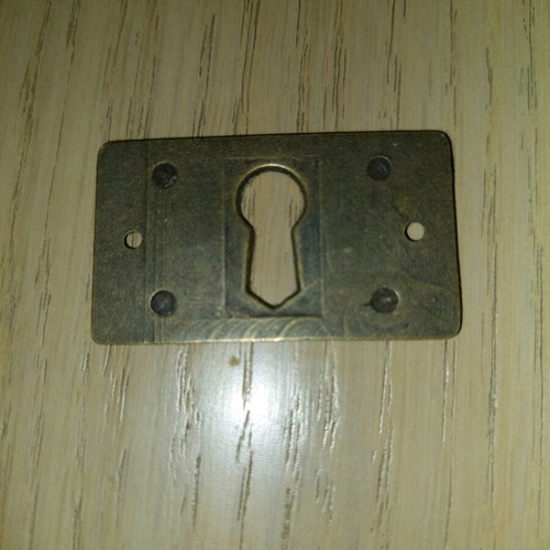 Bronze decorative piece like new for wooden construction lock