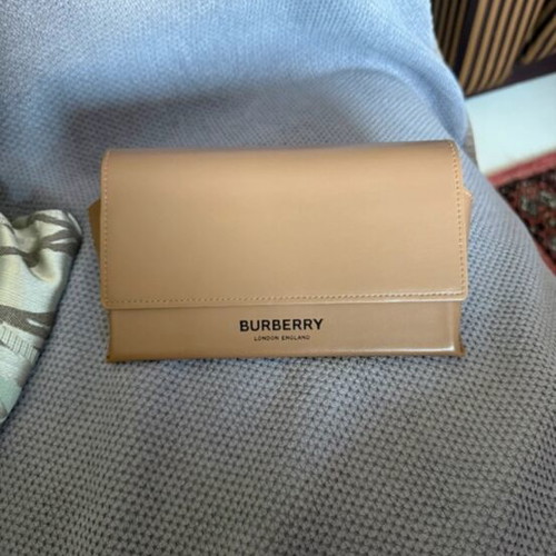 Burberry black sunglasses used, square frame